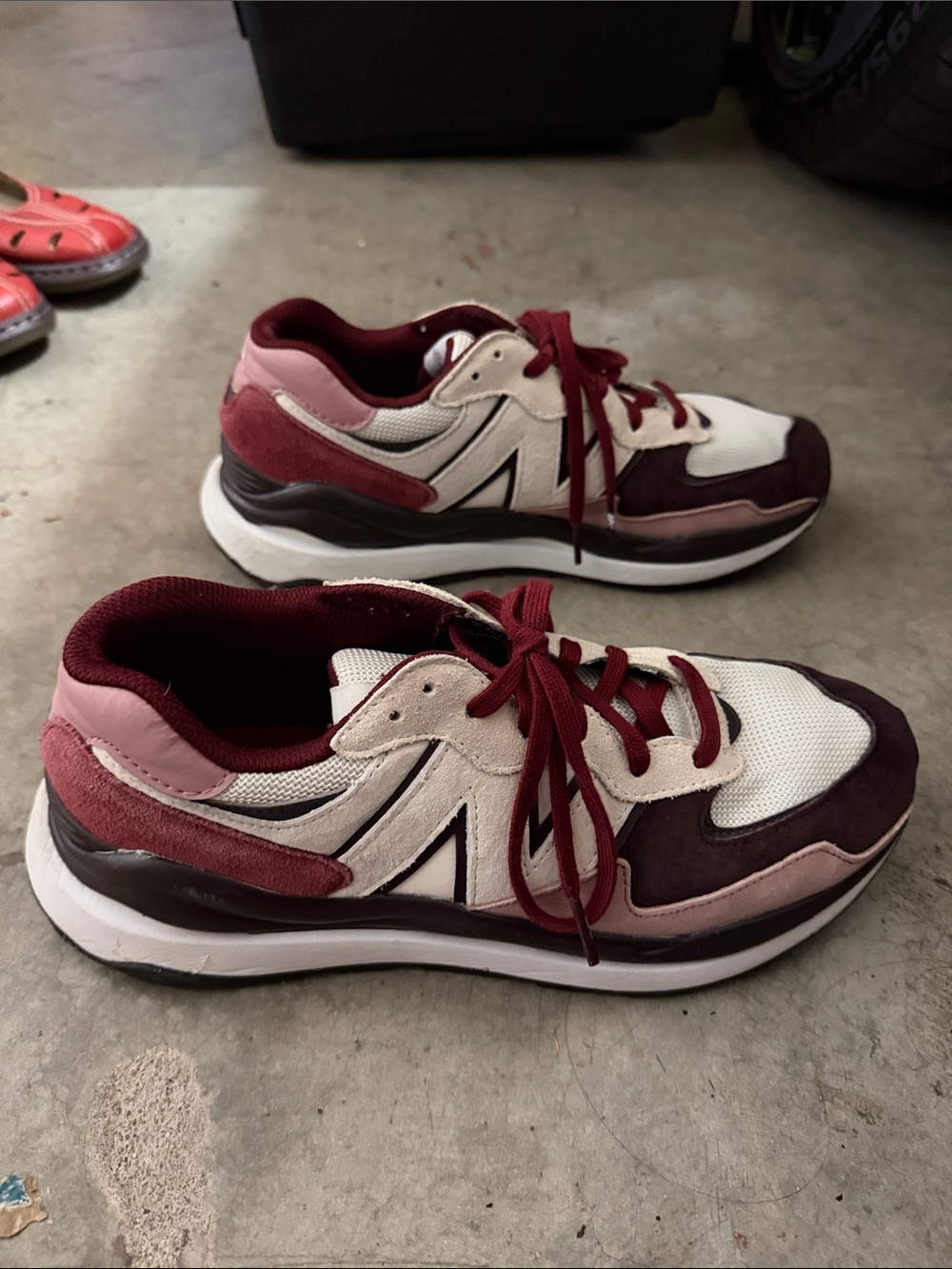 New Balance Women's Burgundy, Pink and White Lace-Up Sneakers